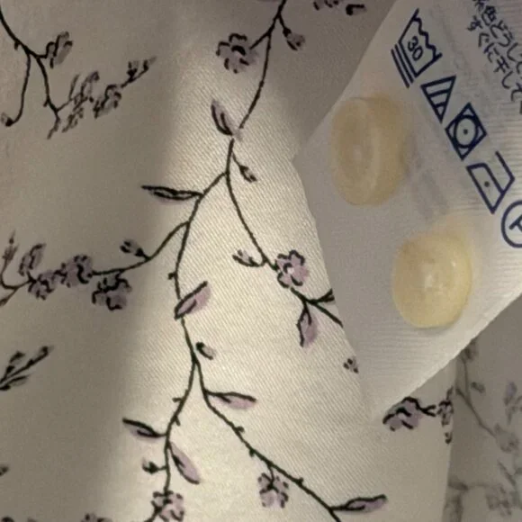 Chaps Womens No Iron Button-Up Shirt Sz M White Floral 100% Cotton Long Sleeve - Picture 5 of 13